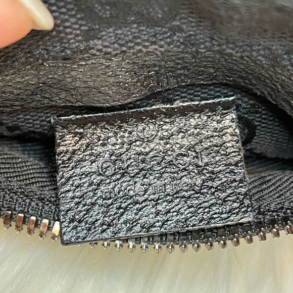 🎉SOLD! Gucci GG Waist Bag - Picture 9 of 10